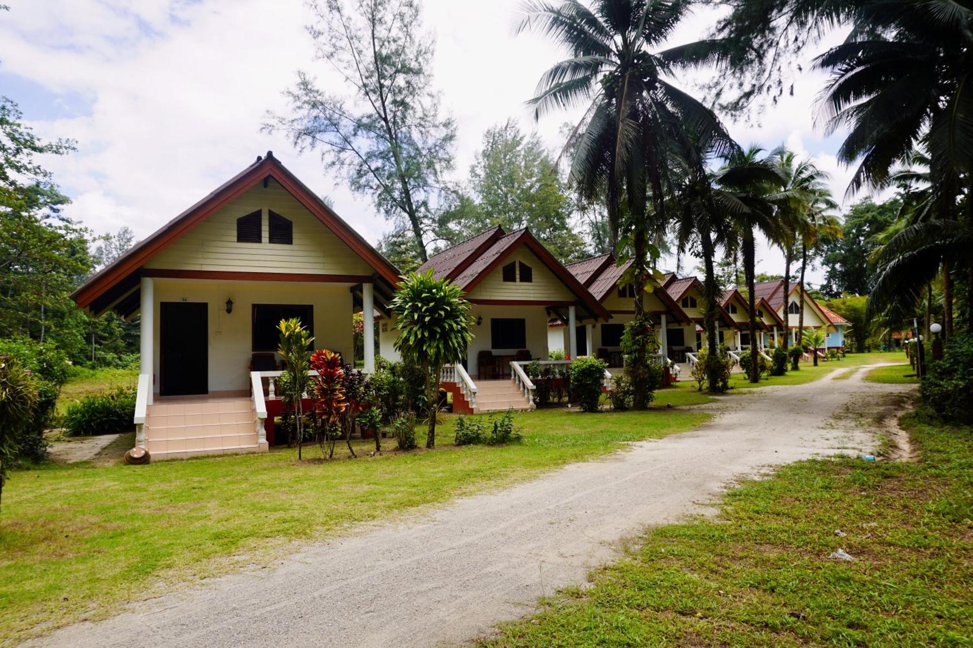 Smilebeach Resort Khaolak Khao Lak Dış mekan fotoğraf